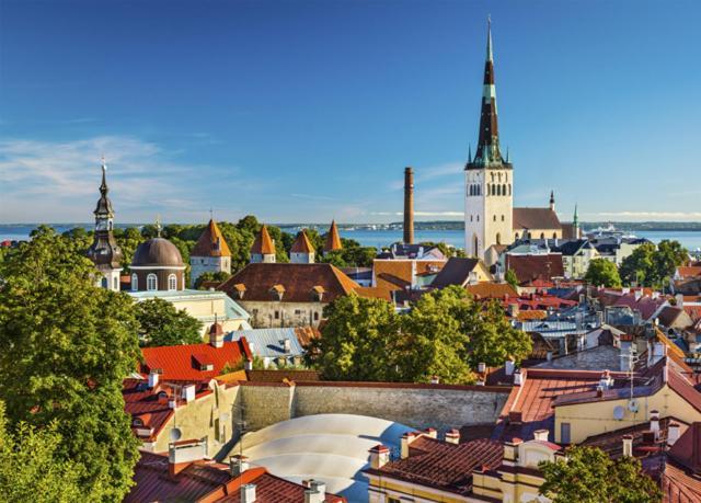 Cozy Loft Near Old Town Apartment Tallinn Exterior photo